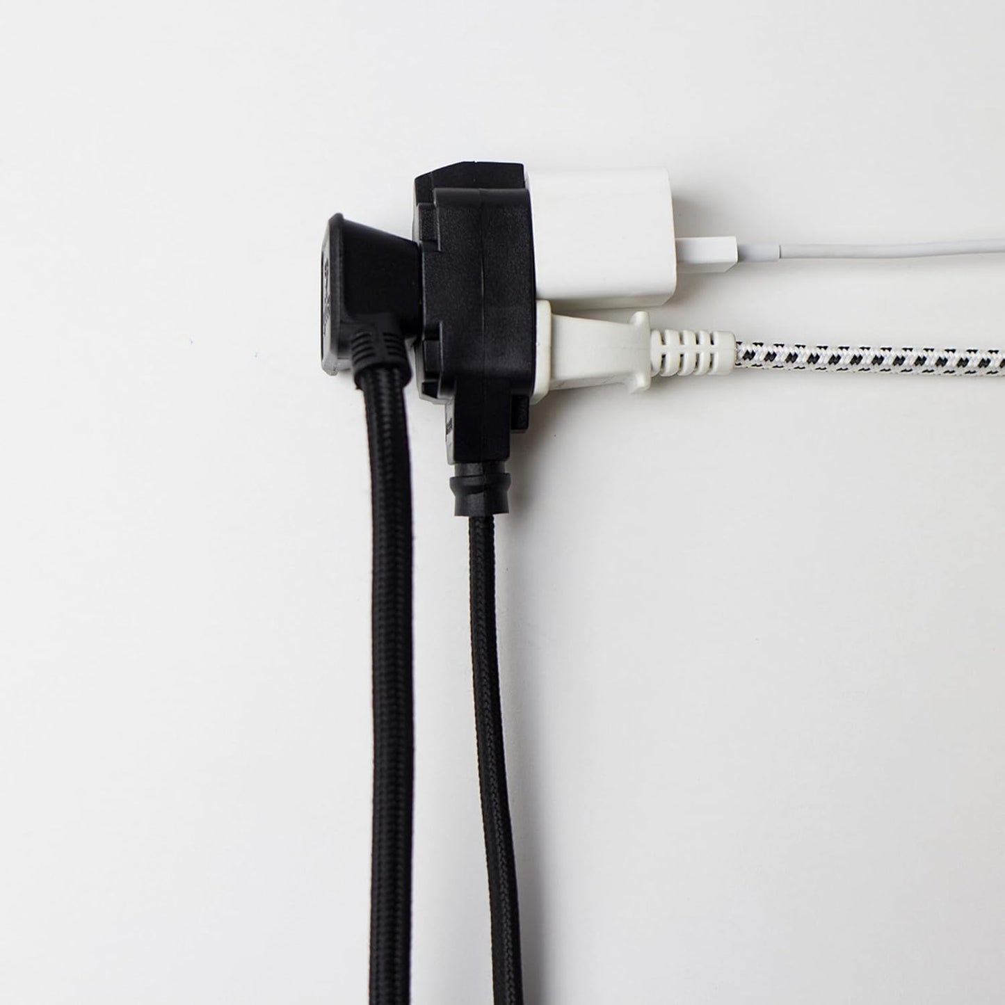 Electric 22810 9Ft Fabric Extension Cord, 3 Polarized Outlets, Right Angle Plug, 125 Volts, Black, Extension Cord with Multiple Outlets, Multi Plug Outlet, Electrical Outlet, Home Improvement